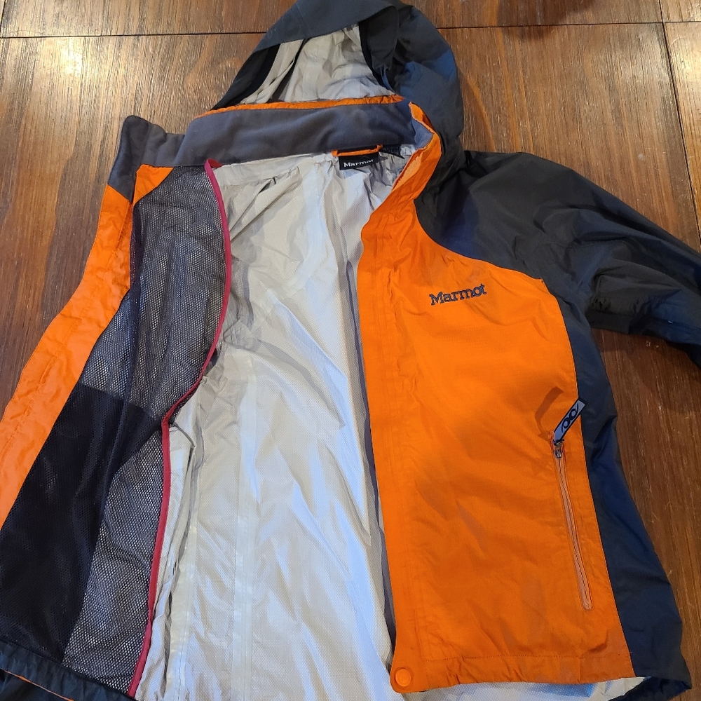 Marmot Jacket - Picture 3 of 4
